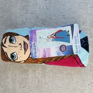🛝 Disney Frozen Beach Towel